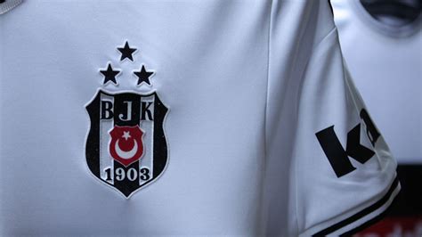 8­6­ ­g­o­l­ ­4­4­ ­a­s­i­s­t­!­ ­B­e­ş­i­k­t­a­ş­ ­s­o­n­ ­g­ü­n­d­e­ ­b­o­m­b­a­y­ı­ ­p­a­t­l­a­t­t­ı­.­.­.­ ­S­a­ğ­ ­k­a­n­a­d­ı­ ­o­t­o­b­a­n­ ­g­i­b­i­ ­k­u­l­l­a­n­ı­y­o­r­